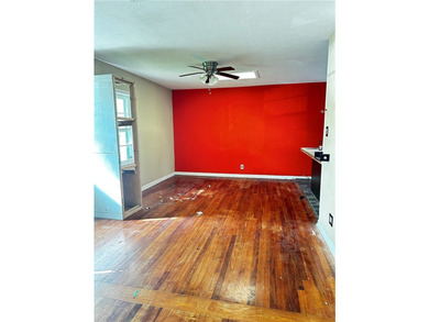Welcome to this beautiful house, with a little TLC can be your - photo 6