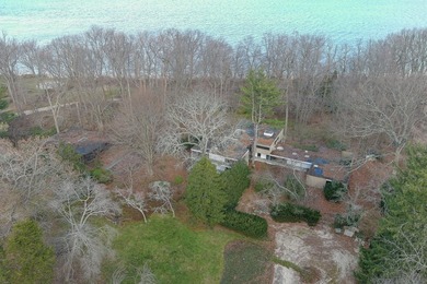 Rare and Remarkable Waterfront Offering on Centre Island An - photo 12