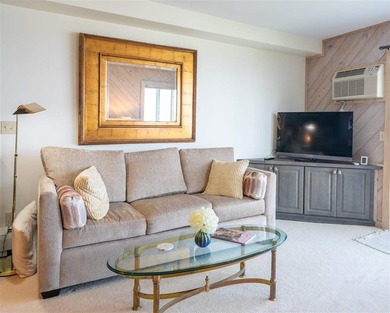 This 1-bedroom, 1-bathroom condo at Foster Boat Works offers an - photo 14
