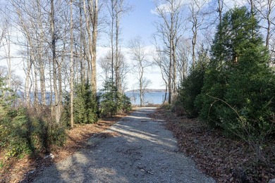 Rare and Remarkable Waterfront Offering on Centre Island An - photo 16
