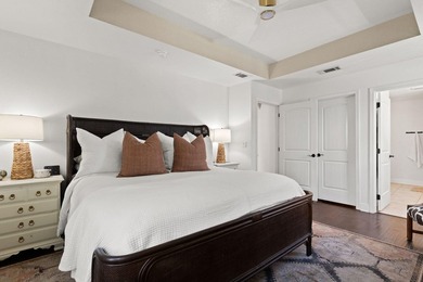 This delightful, move-in ready home welcomes you with a spacious - photo 18