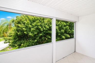Chic and bright 2 bedroom corner unit in sought after Cedar - photo 18