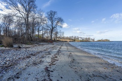 Rare and Remarkable Waterfront Offering on Centre Island An - photo 19