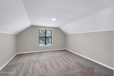 Set on 2.36 acres shaded by beautiful oak trees, this Gulfport - photo 22