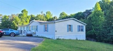 Spacious 4BR/2BA home on .81 acres in Acworth! With over 2,100 - photo 6