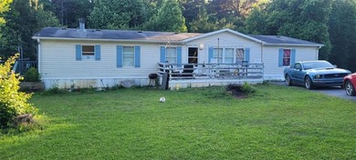 Spacious 4BR/2BA home on .81 acres in Acworth! With over 2,100 - photo 8