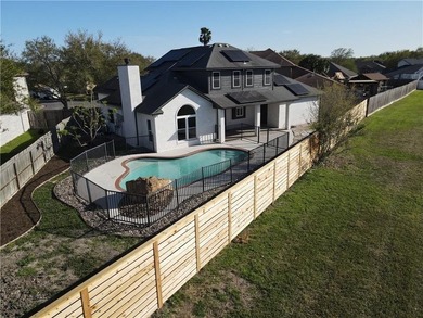 Set in Kings Crossing, one of the area's most sought after - photo 3