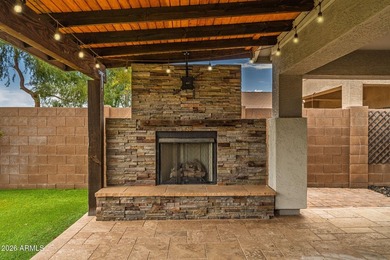 Beautiful single family home 4 bed 2 bath is a must see, located - photo 25