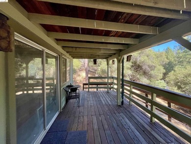 This Yosemite area home in the pines called 'Lil Oak Hill' is - photo 34