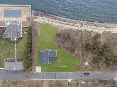 Waterfront Luxury Living | East Patchogue Welcome to an - photo 5