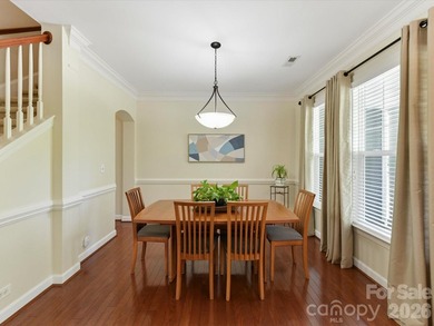 Meticulously maintained, this beautiful 4-bedroom, 2.5-bath home - photo 8