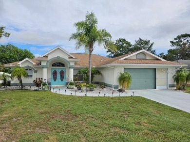 (private lake, pond, creek) Home Sale Pending in Weeki Wachee Florida