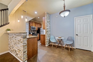 Perfect Island living! Spacious 3-bedroom, 2.5-bath townhome in - photo 8