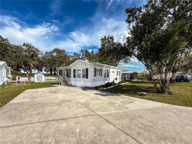 Tooke Lake Home For Sale in Weeki Wachee Florida