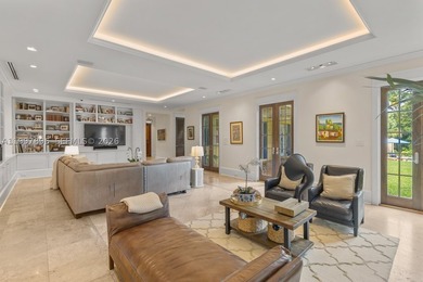 Timeless colonial-style residence, also known as Villa Rosa, set - photo 16
