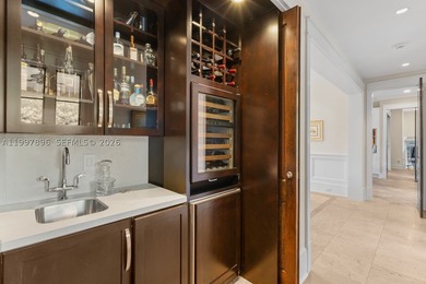 Timeless colonial-style residence, also known as Villa Rosa, set - photo 20
