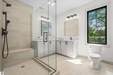 Under $800K in Charlevoix - brand-new luxury offering. Hard to - photo 21