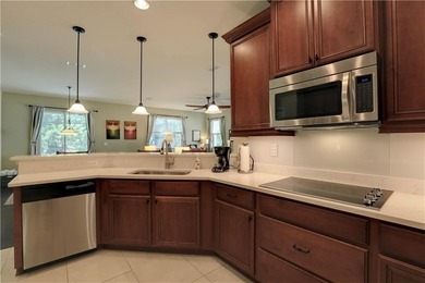 Absolutely gorgeous home. Chef's kitchen. Fabulous open floor - photo 22