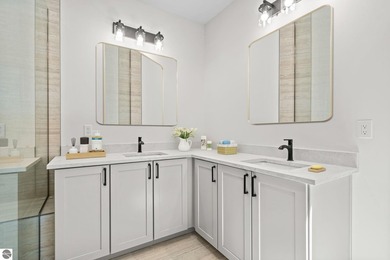 Under $800K in Charlevoix - brand-new luxury offering. Hard to - photo 22