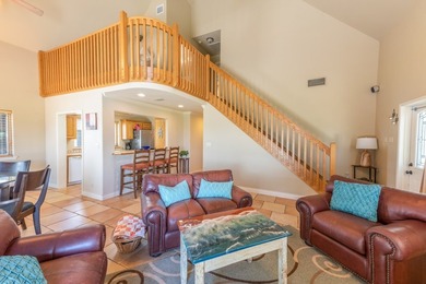 IT'S ALWAYS LAKE TIME AT THIS INCREDIBLE WATERFRONT RETREAT ON - photo 7