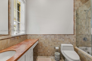 Timeless colonial-style residence, also known as Villa Rosa, set - photo 35