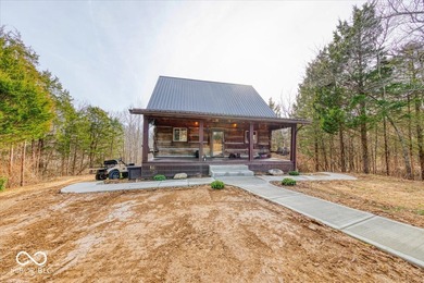 (private lake, pond, creek) Home For Sale in Morgantown Indiana