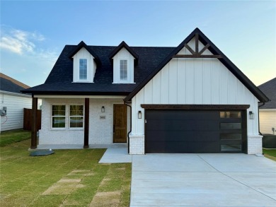 Lake Home For Sale in Granbury, Texas