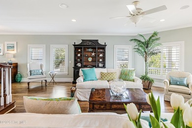 Set within the sought-after Turtle Creek neighborhood on Oak - photo 11