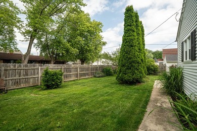 Imagine being just steps from the Beer Garden, Seven Bridges - photo 21