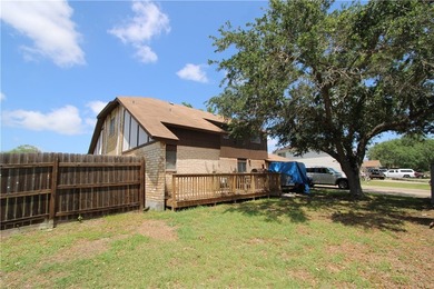 Spacious 4 bedroom home with 2.5 baths. Master bedroom is - photo 22