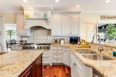 Set within the sought-after Turtle Creek neighborhood on Oak - photo 23