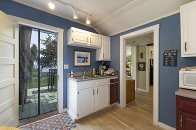 Welcome to Kibbe Point, one of the most distinctive lakefront - photo 38