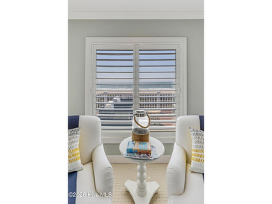Set within the sought-after Turtle Creek neighborhood on Oak - photo 46