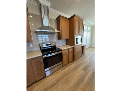 3 Bedrooms | 2 Baths | 1,512 sq ft | Now $214,900! Spring - photo 7