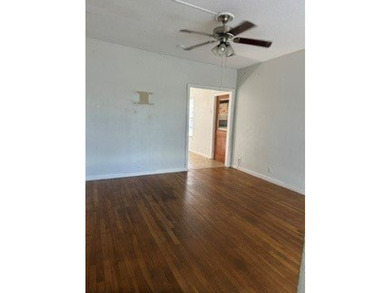 Opportunity Awaits! This 4-bedroom, 1-bath home is full of - photo 4