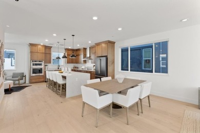 Welcome to 2815 Crusader St, Alameda, a luxury home in coveted - photo 11