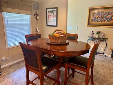 LAKEFRONT Totally Furnished BEAUTY is this 3BR.2-bath,1800 sf - photo 14