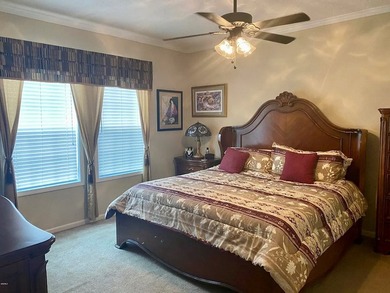 LAKEFRONT Totally Furnished BEAUTY is this 3BR.2-bath,1800 sf - photo 15