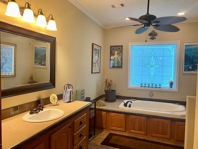 LAKEFRONT Totally Furnished BEAUTY is this 3BR.2-bath,1800 sf - photo 16