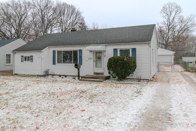 Lake Erie - Lake County Home Sale Pending in Willoughby Ohio