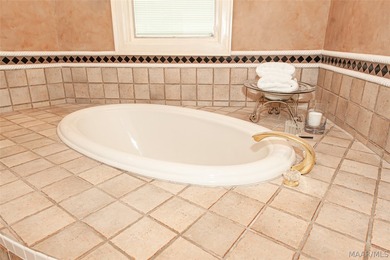 Step into the timeless elegance of this French Provincial - photo 36