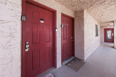 Stunning Waterview Island Condo! Situated in the popular Mystic - photo 4