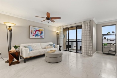 FULLY FURNISHED and Gorgeous! Just bring a Toothbrush, Move in - photo 8