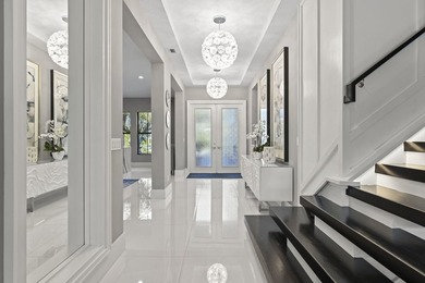 Stunning 4-bedroom, 5-bathroom lakefront estate home in - photo 14