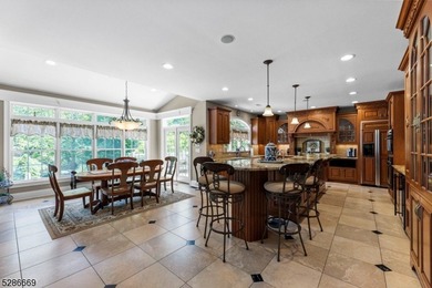 Magnificent 6000sf+- French Provincial Estate Custom Home w - photo 20