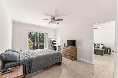 Beautifully renovated 2nd-floor corner unit in the highly - photo 21