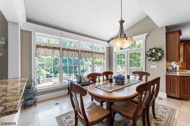 Magnificent 6000sf+- French Provincial Estate Custom Home w - photo 26