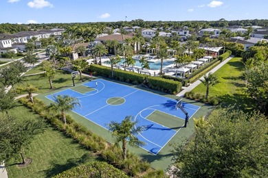 Stunning 4-bedroom, 5-bathroom lakefront estate home in - photo 28