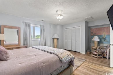 This freshly painted furnished 2-bedroom, 2-bathroom condo with - photo 32