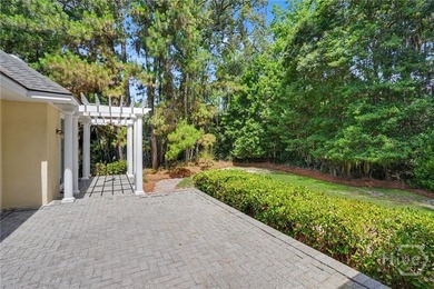 Welcome to 4 Deer Creek Lane! Full of potential and ready for - photo 32